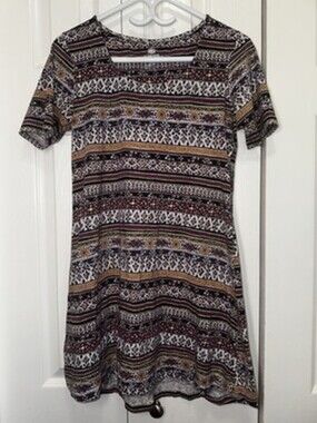 Sherpa Women's Burgundy/White Striped Patterned Tunic Dress - Small